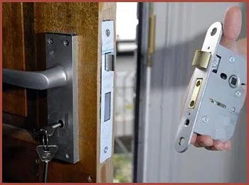 Boston Expert Locksmith Boston, MA 617-322-5177